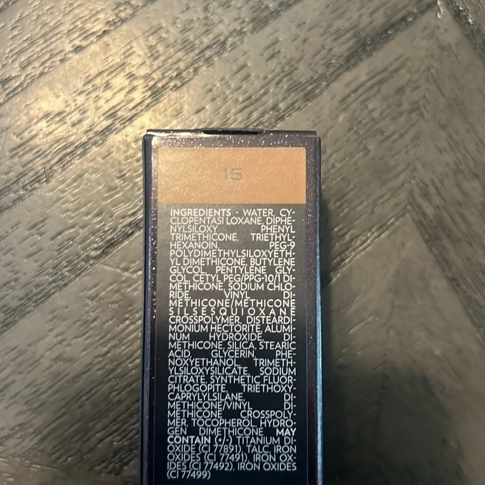 Surratt Dew Drop Foundation Shade 15 | Medium Bronze / Crimson